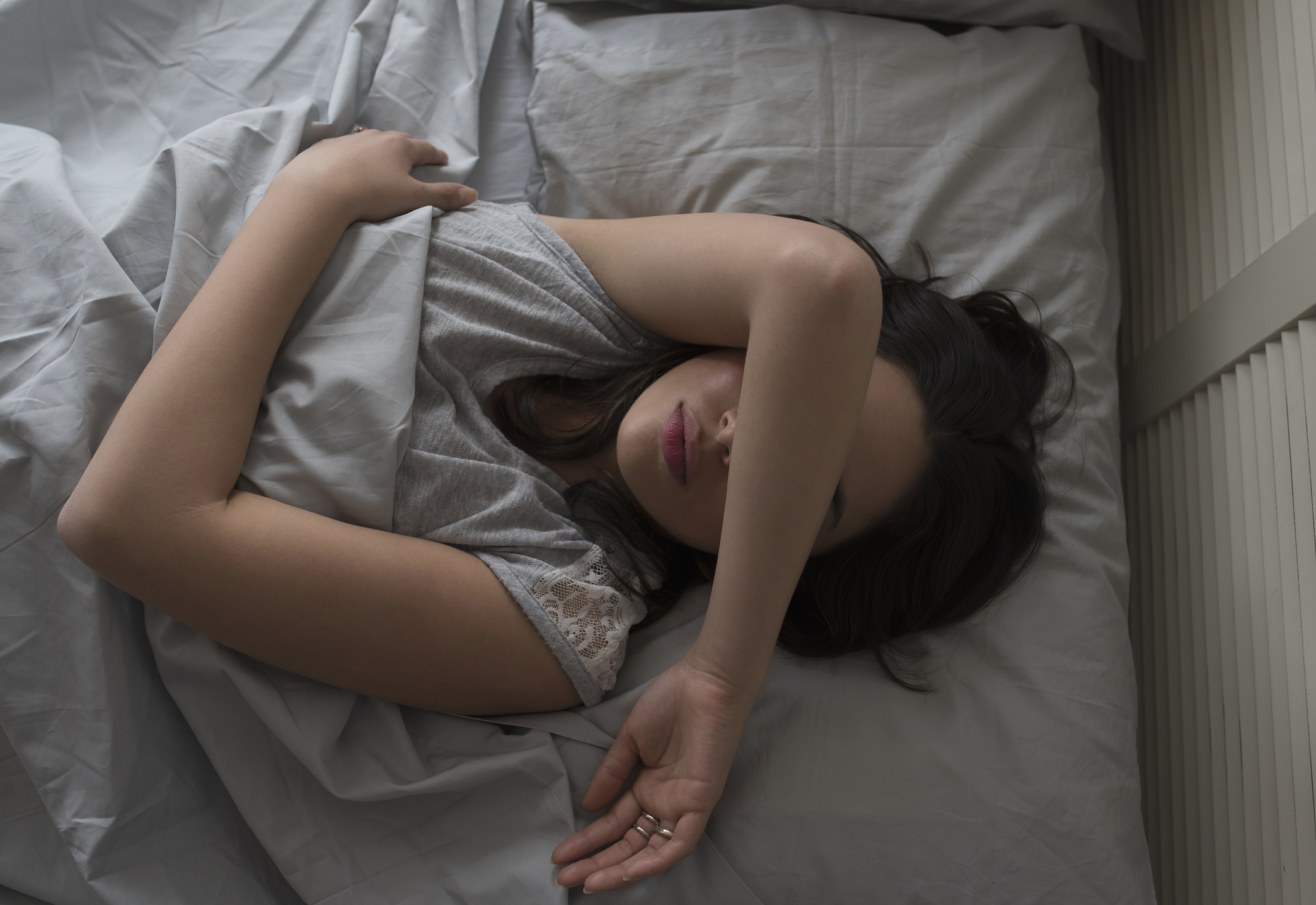 Sliter du med søvnen? Her er 14 dingser som hjelper deg å sove bedre